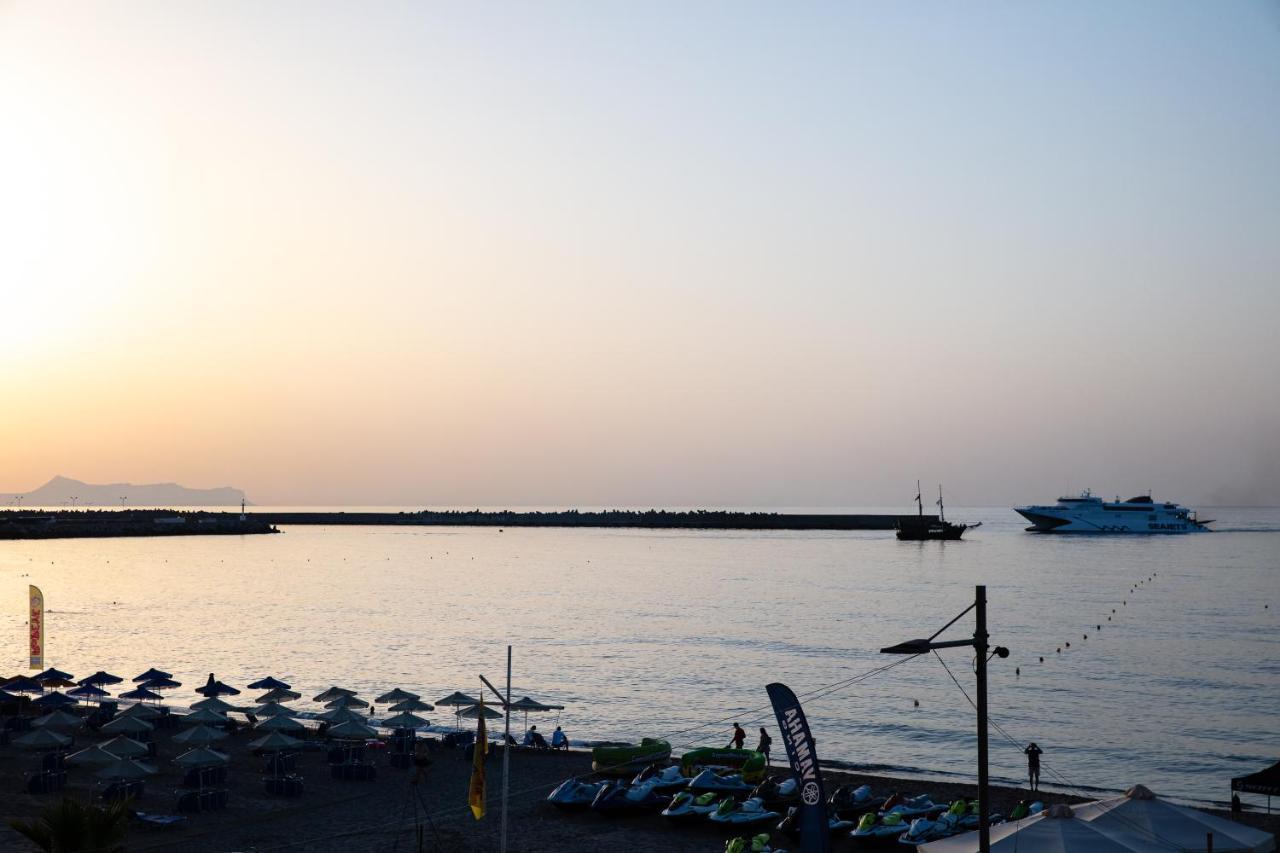 La Vie En Mer Apartments 罗希姆诺 外观 照片