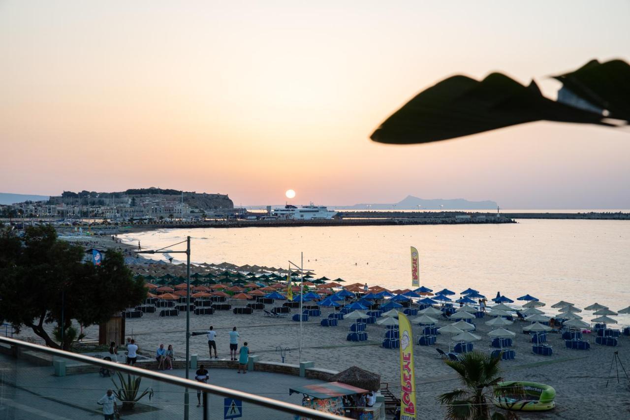 La Vie En Mer Apartments 罗希姆诺 外观 照片