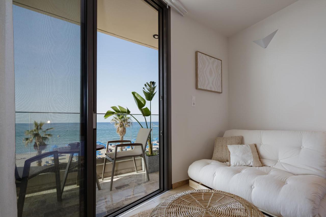 La Vie En Mer Apartments 罗希姆诺 外观 照片