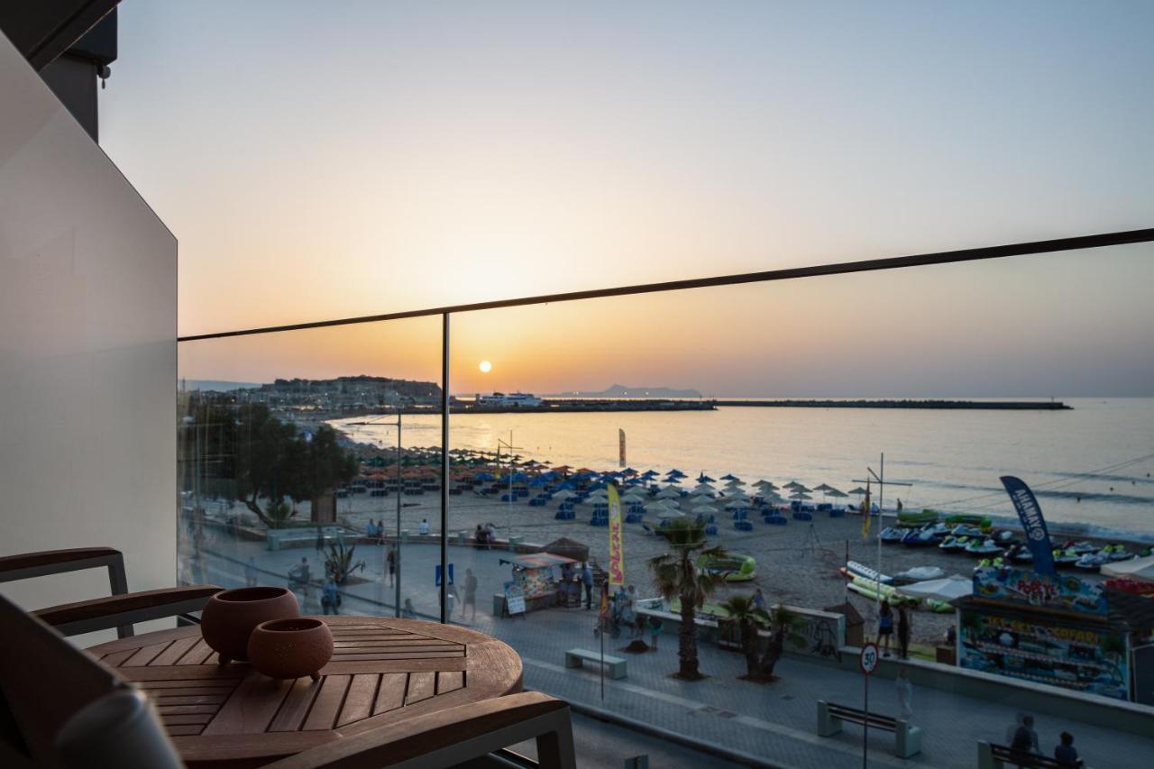 La Vie En Mer Apartments 罗希姆诺 外观 照片