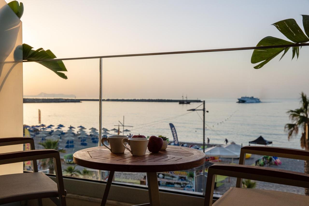 La Vie En Mer Apartments 罗希姆诺 外观 照片