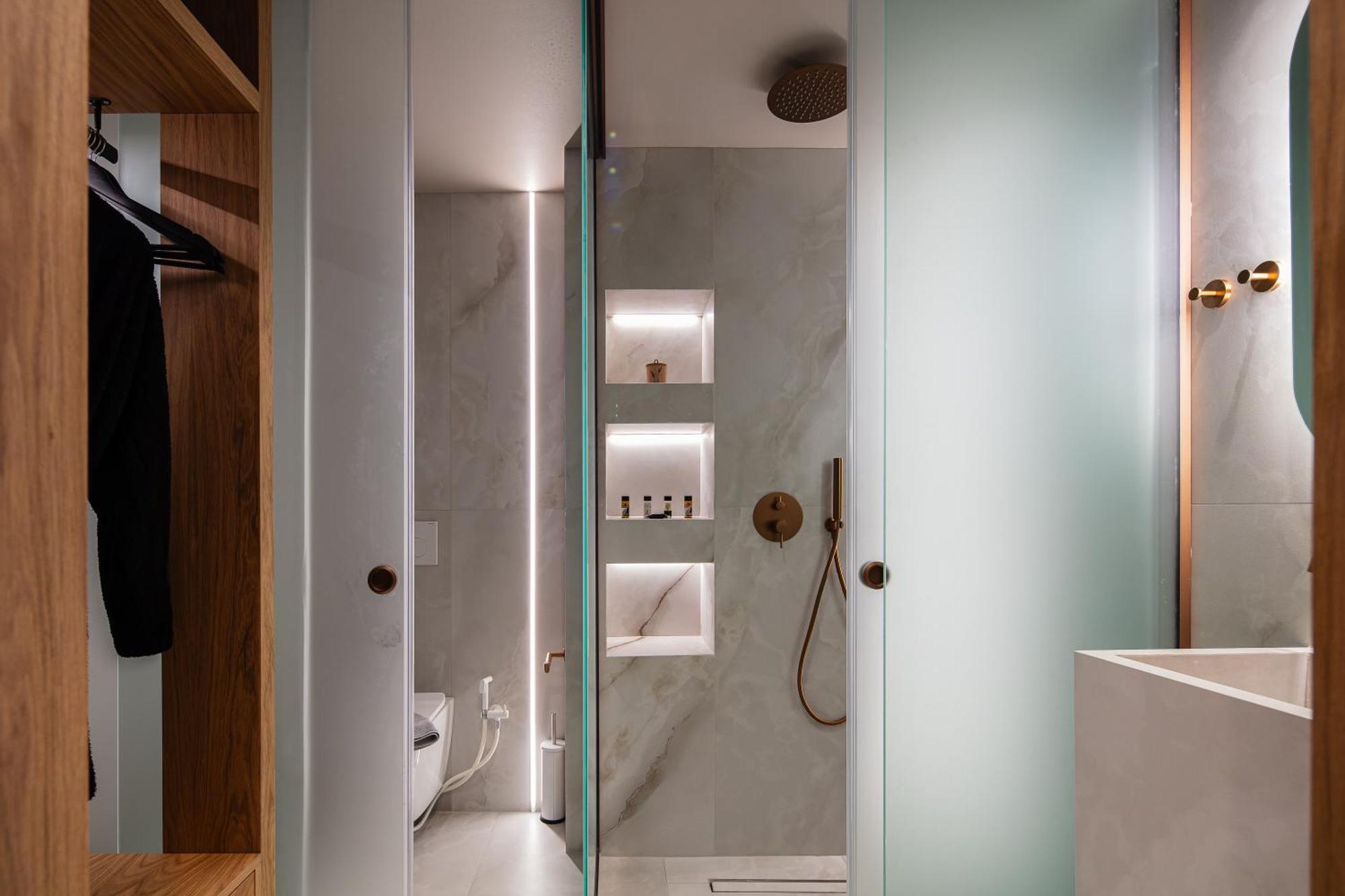 La Vie En Mer Apartments 罗希姆诺 外观 照片