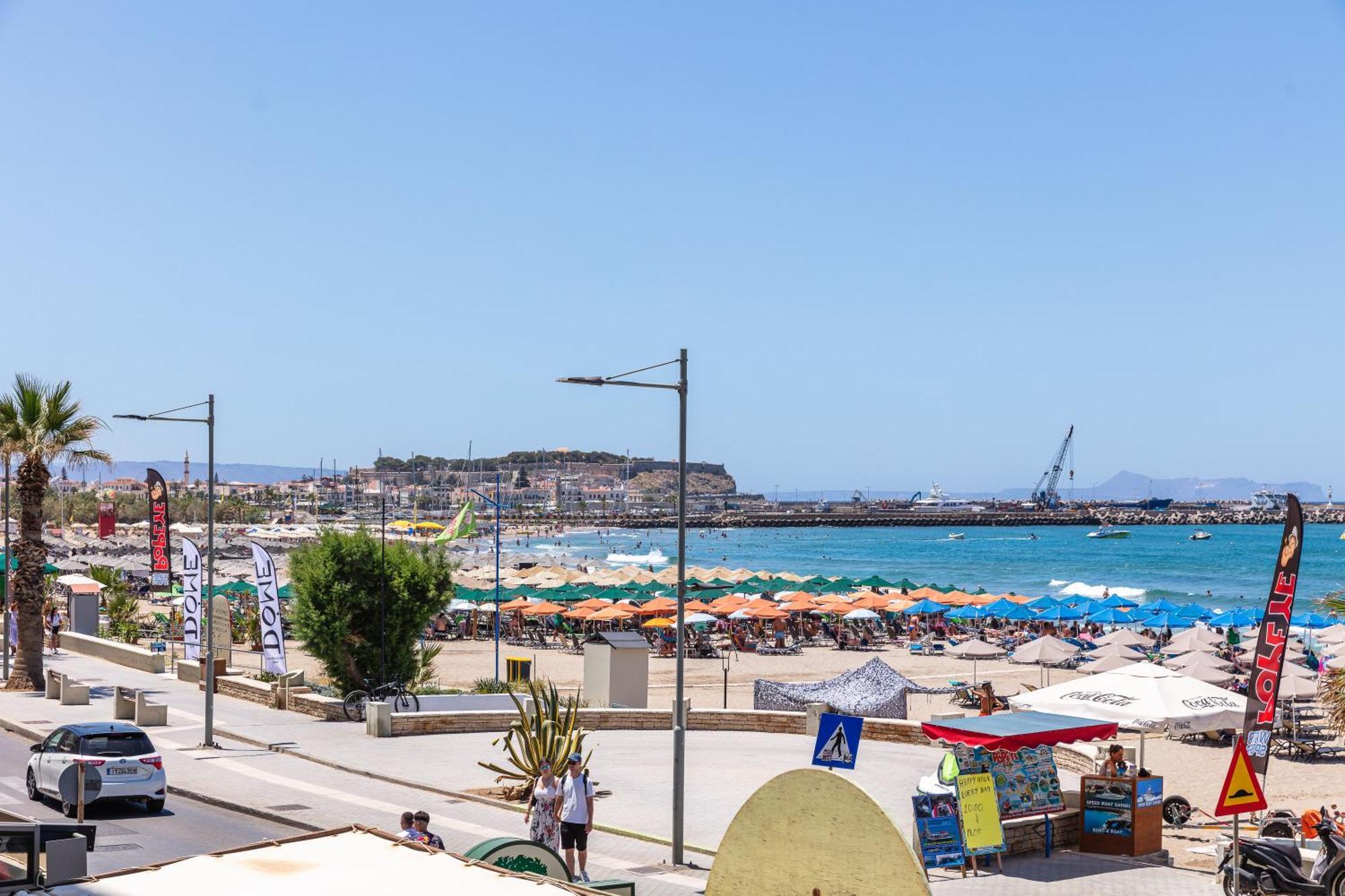 La Vie En Mer Apartments 罗希姆诺 外观 照片